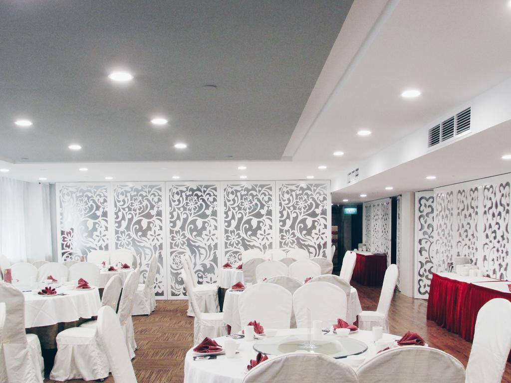 Relc International Hotel Singapore Exterior photo